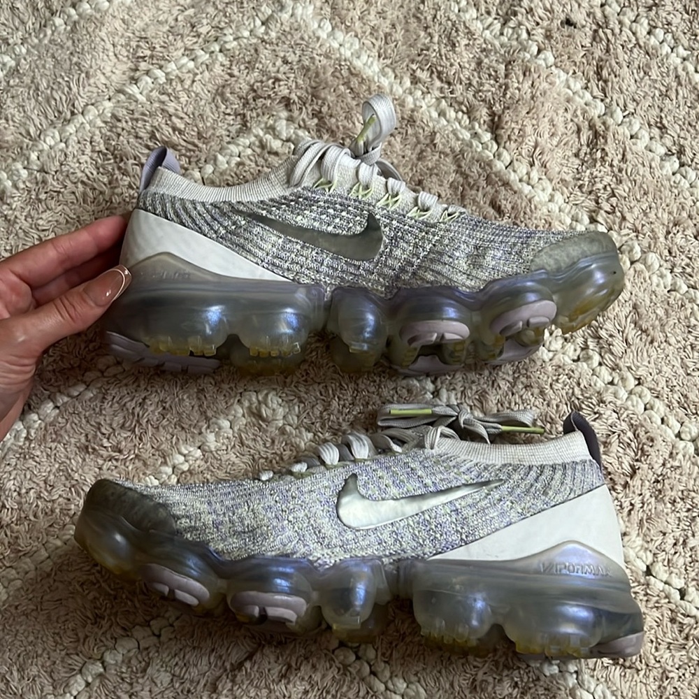 Nike Women VaporMax Shoes